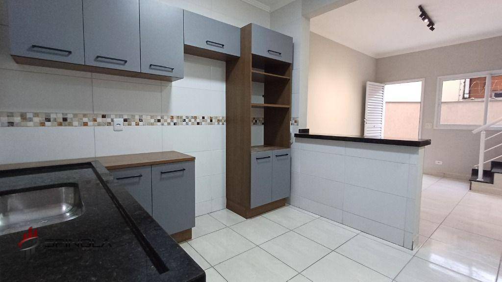 Sobrado à venda com 2 quartos, 58m² - Foto 13