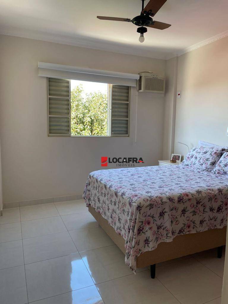 Apartamento à venda com 2 quartos, 86m² - Foto 19