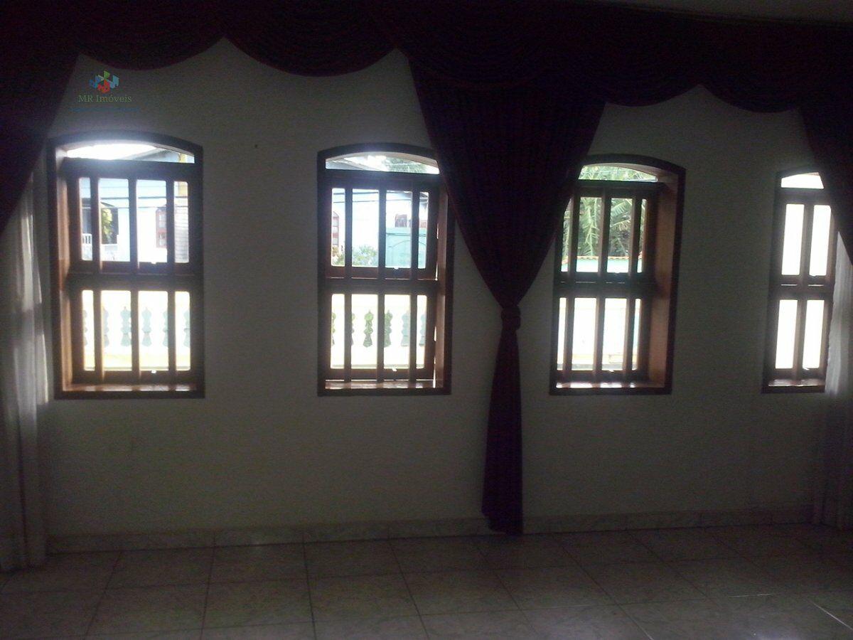 Sobrado à venda com 3 quartos, 150m² - Foto 2