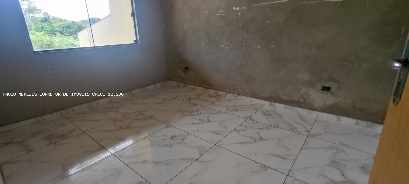 Casa à venda com 3 quartos, 123m² - Foto 17