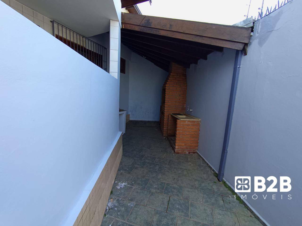 Casa à venda com 4 quartos, 189m² - Foto 26
