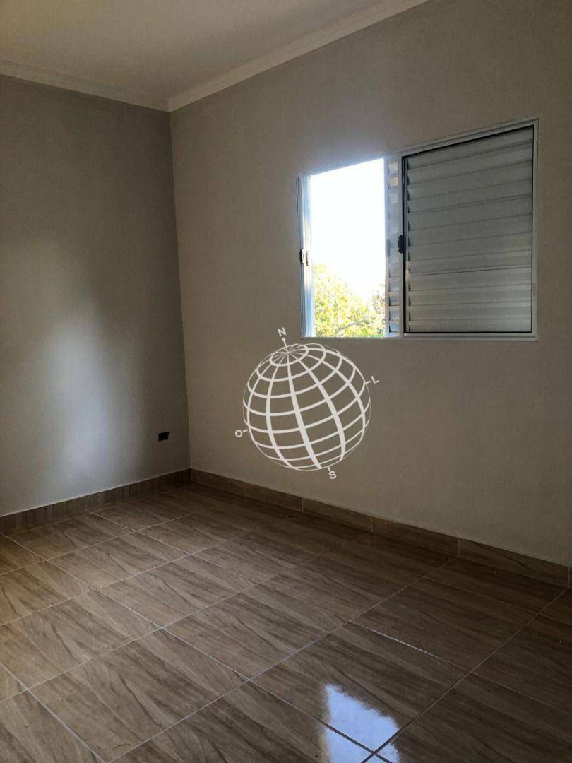 Casa à venda com 2 quartos, 61m² - Foto 10