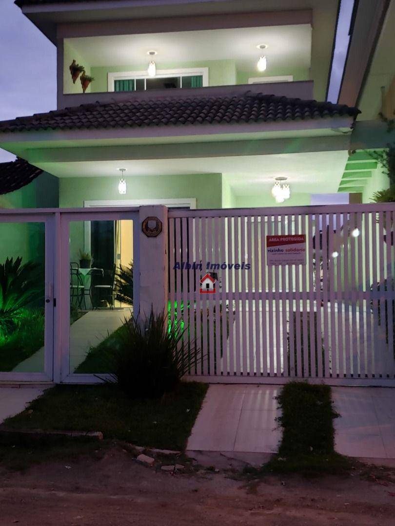 Casa à venda com 3 quartos, 200m² - Foto 6