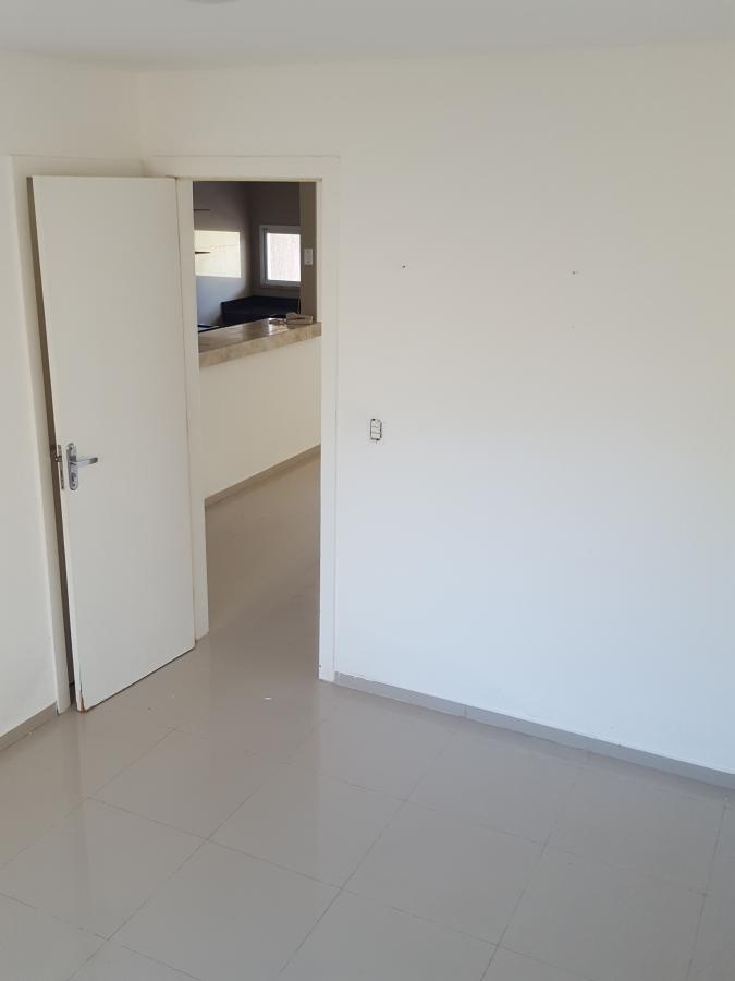 Casa de Condomínio para alugar com 3 quartos, 690m² - Foto 15