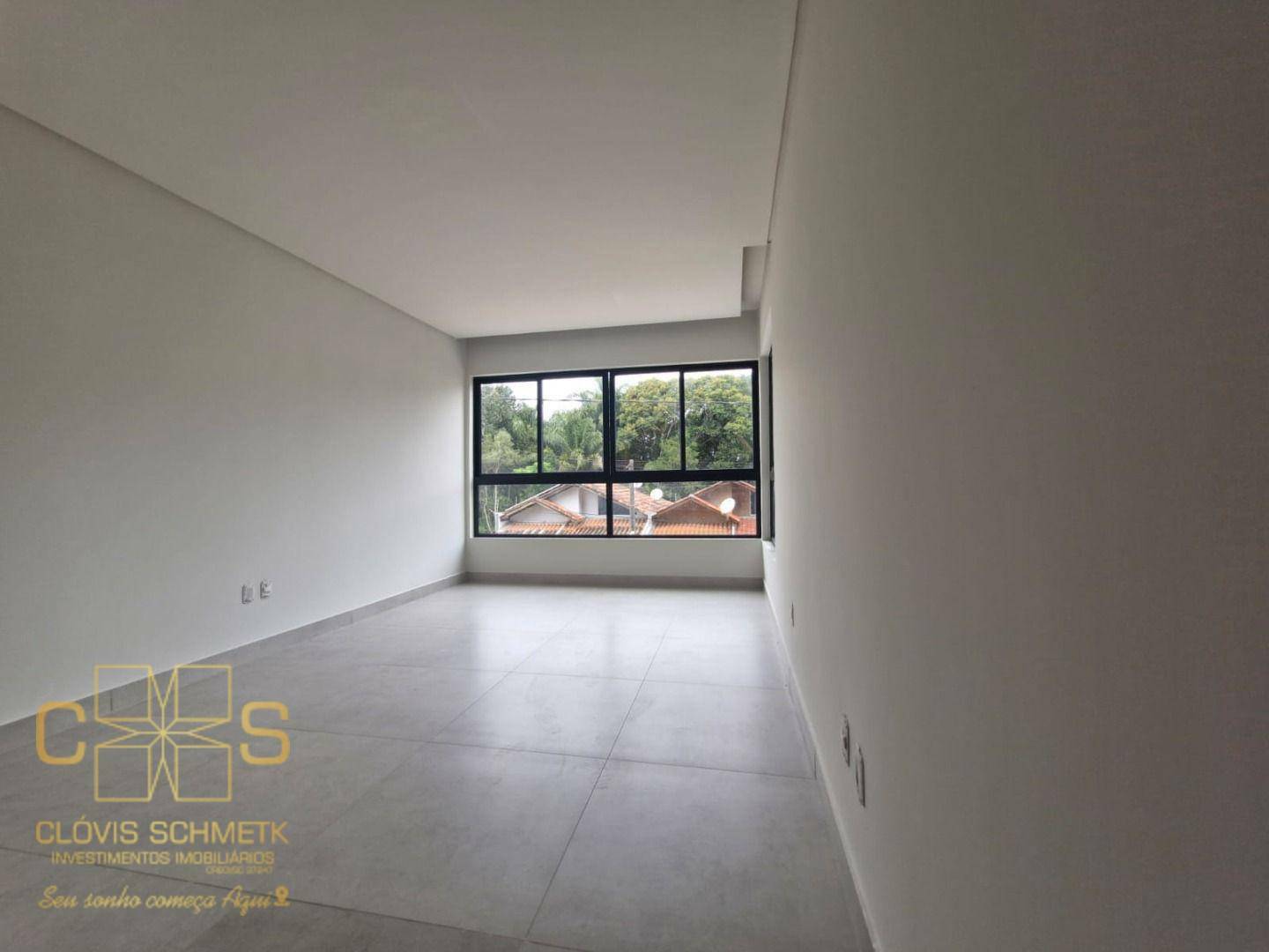 Apartamento à venda com 2 quartos, 69m² - Foto 4