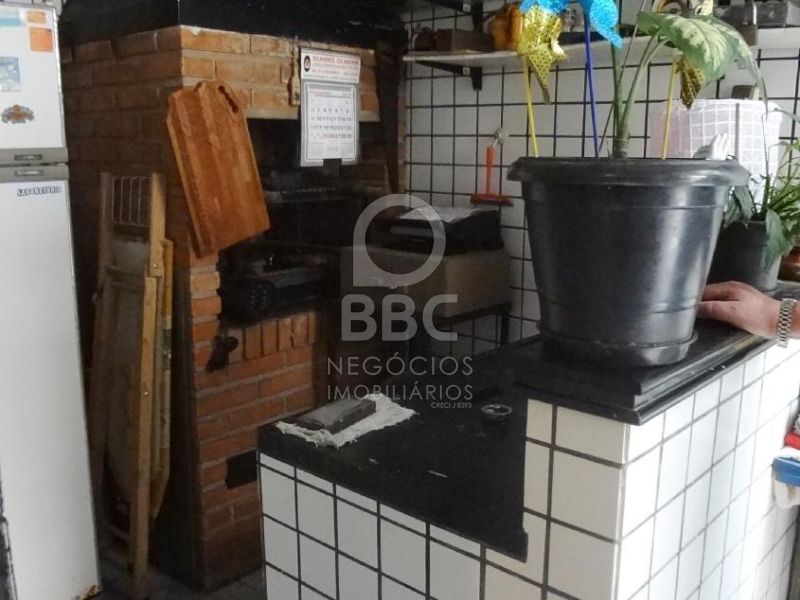 Sobrado à venda com 3 quartos, 380m² - Foto 32