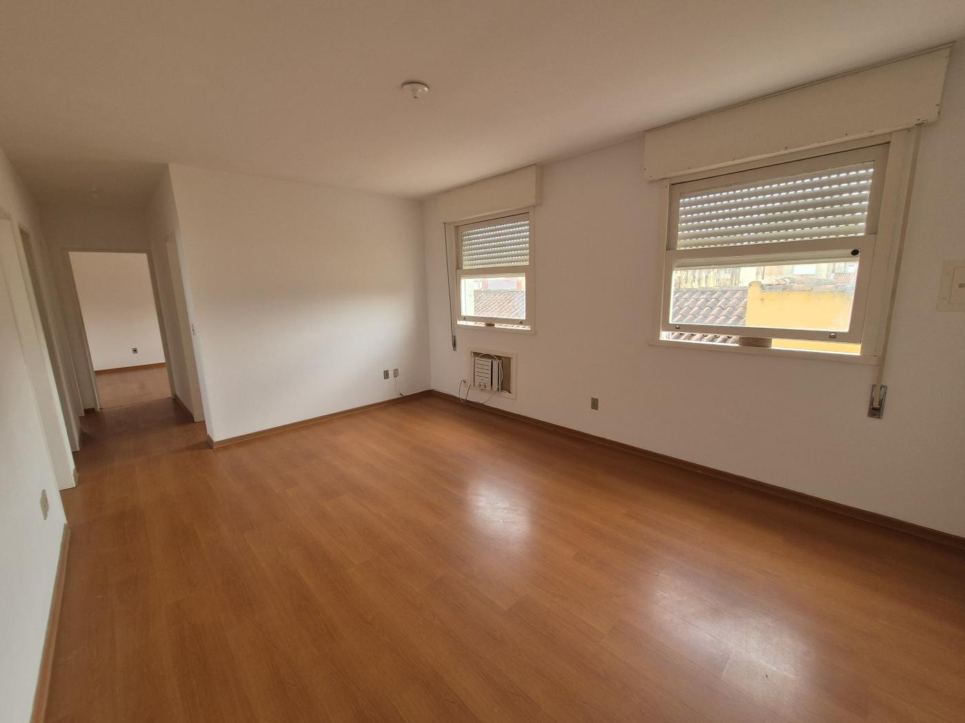 Apartamento à venda com 3 quartos, 100m² - Foto 3