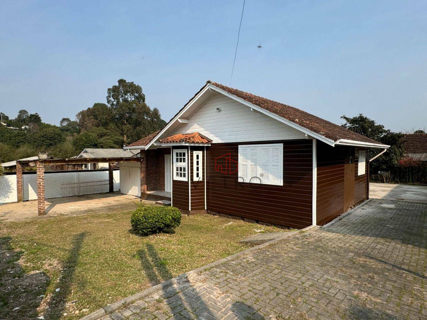 Casa à venda com 2 quartos, 100m² - Foto 4