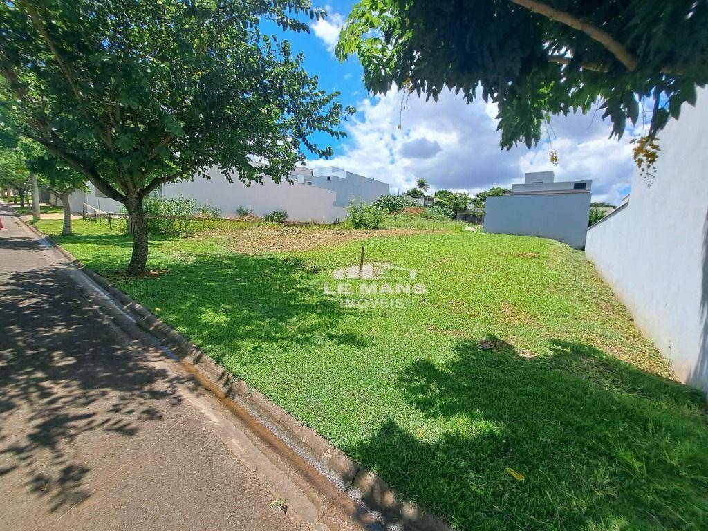 Loteamento e Condomínio, 200 m² - Foto 2