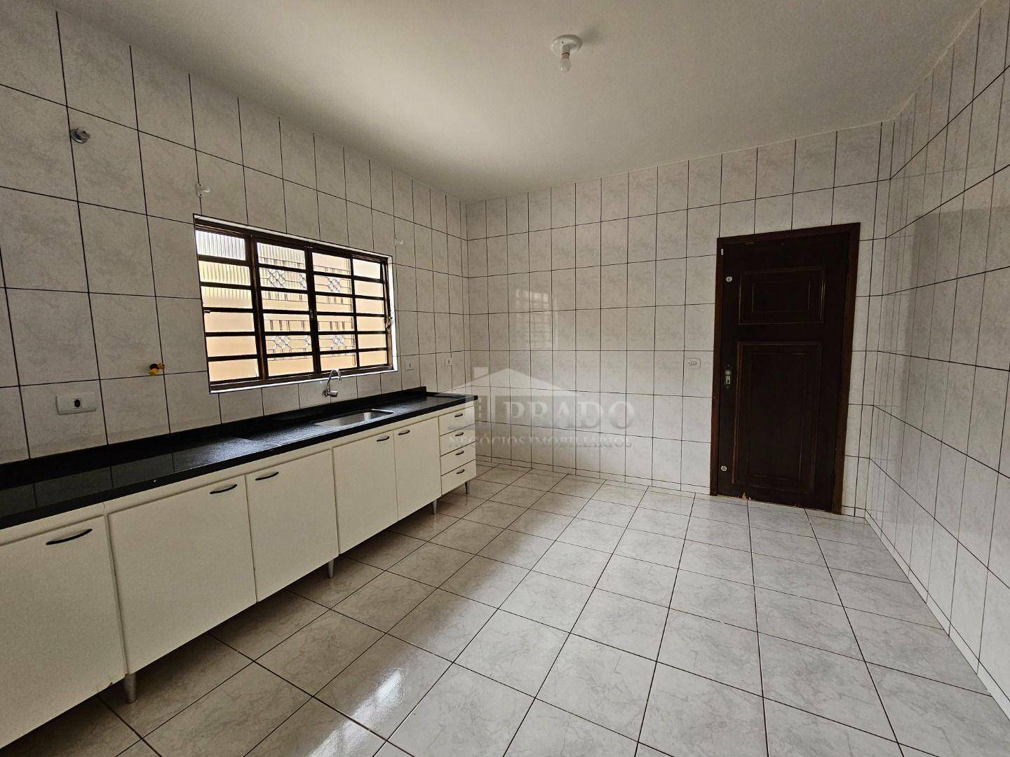 Casa para alugar com 3 quartos, 233m² - Foto 19