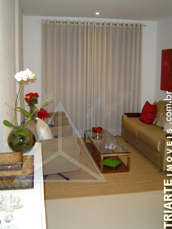 Apartamento à venda com 3 quartos, 67m² - Foto 1