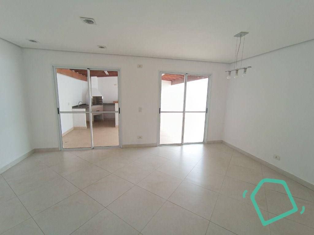 Casa de Condomínio à venda com 3 quartos, 87m² - Foto 2