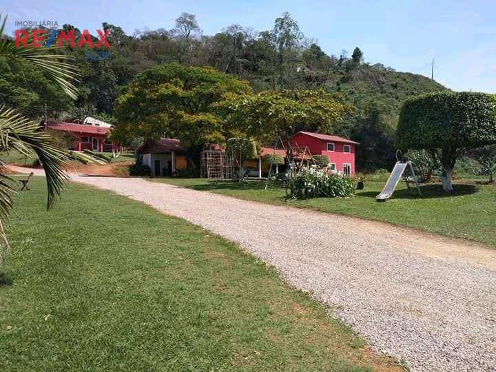 Chácara à venda com 3 quartos, 13220M2 - Foto 28