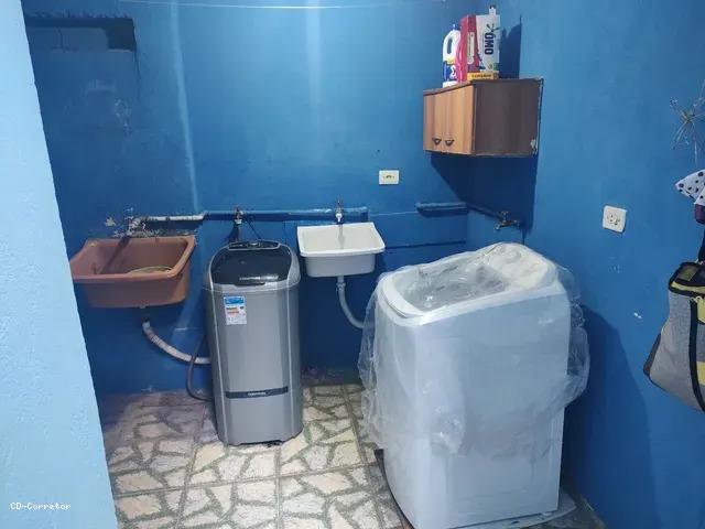 Casa à venda com 3 quartos, 100m² - Foto 16