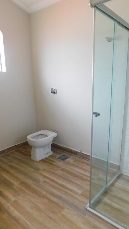 Casa de Condomínio para alugar com 3 quartos, 250m² - Foto 17