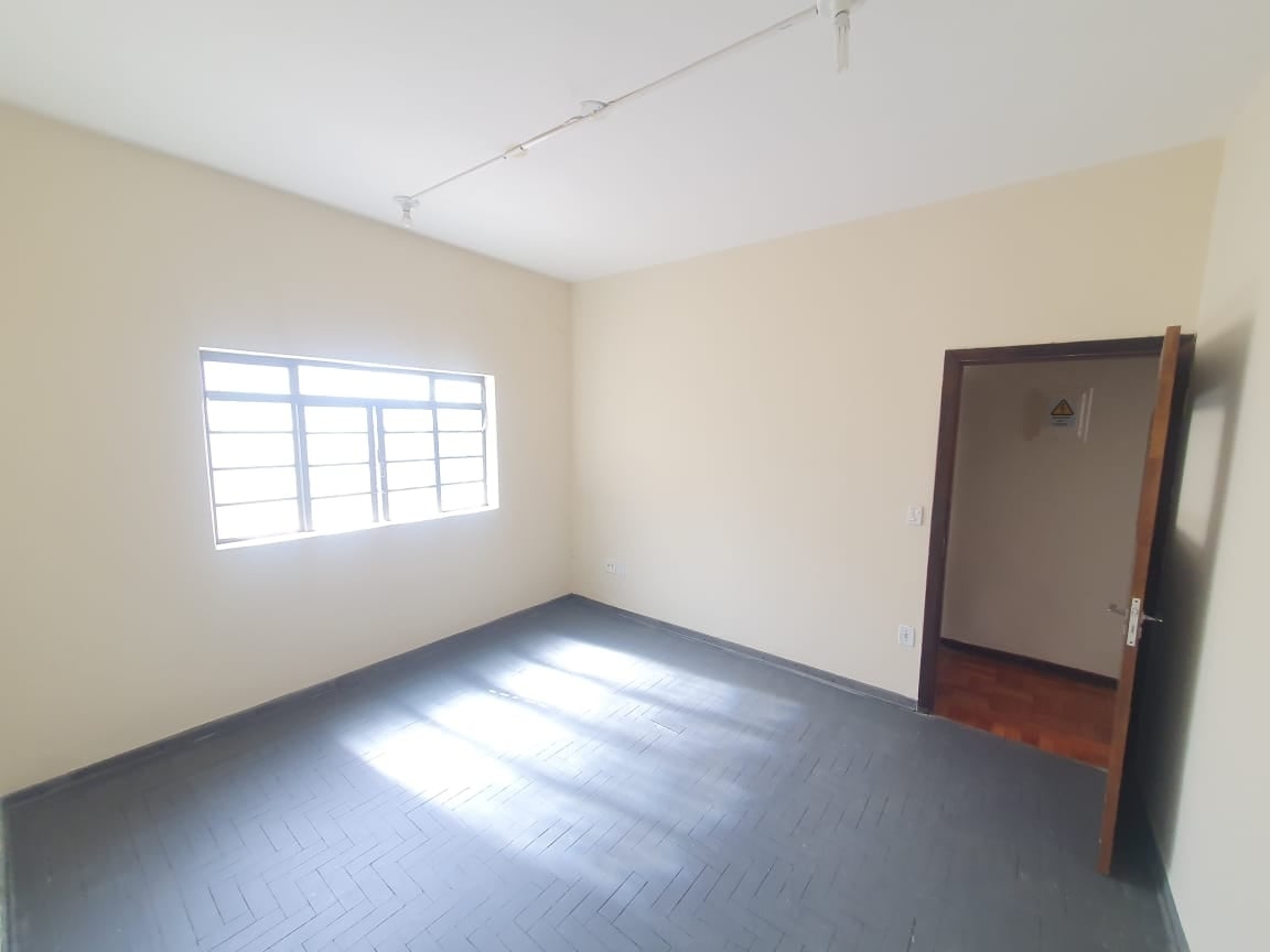 Casa para alugar com 3 quartos - Foto 5