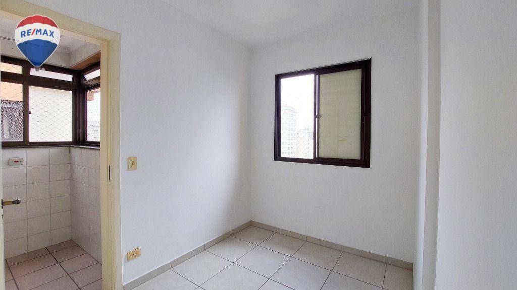 Apartamento para alugar com 3 quartos, 83m² - Foto 8