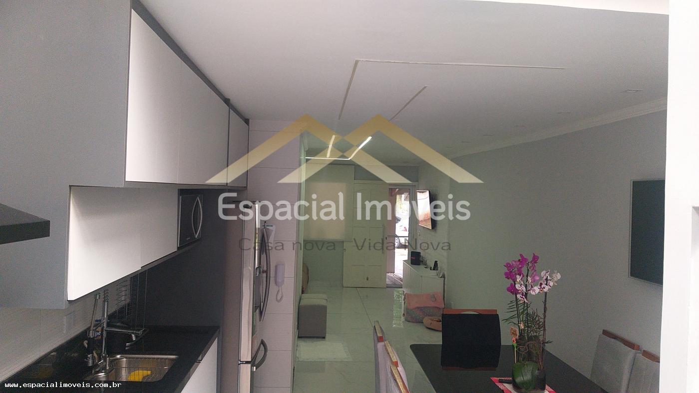 Casa de Condomínio à venda com 2 quartos, 123m² - Foto 17