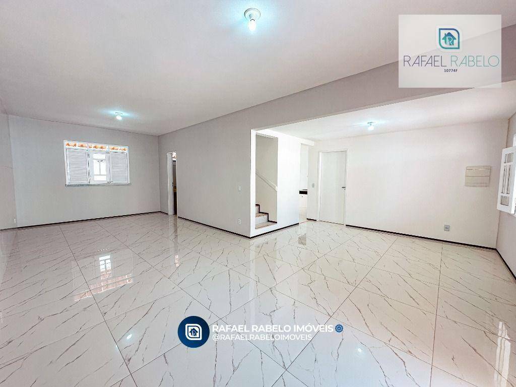 Casa à venda com 3 quartos, 203m² - Foto 9