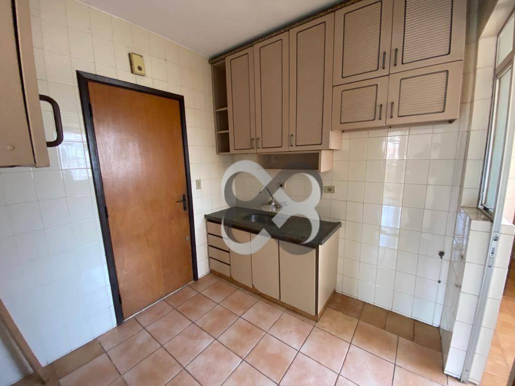 Apartamento para alugar com 3 quartos, 80m² - Foto 6