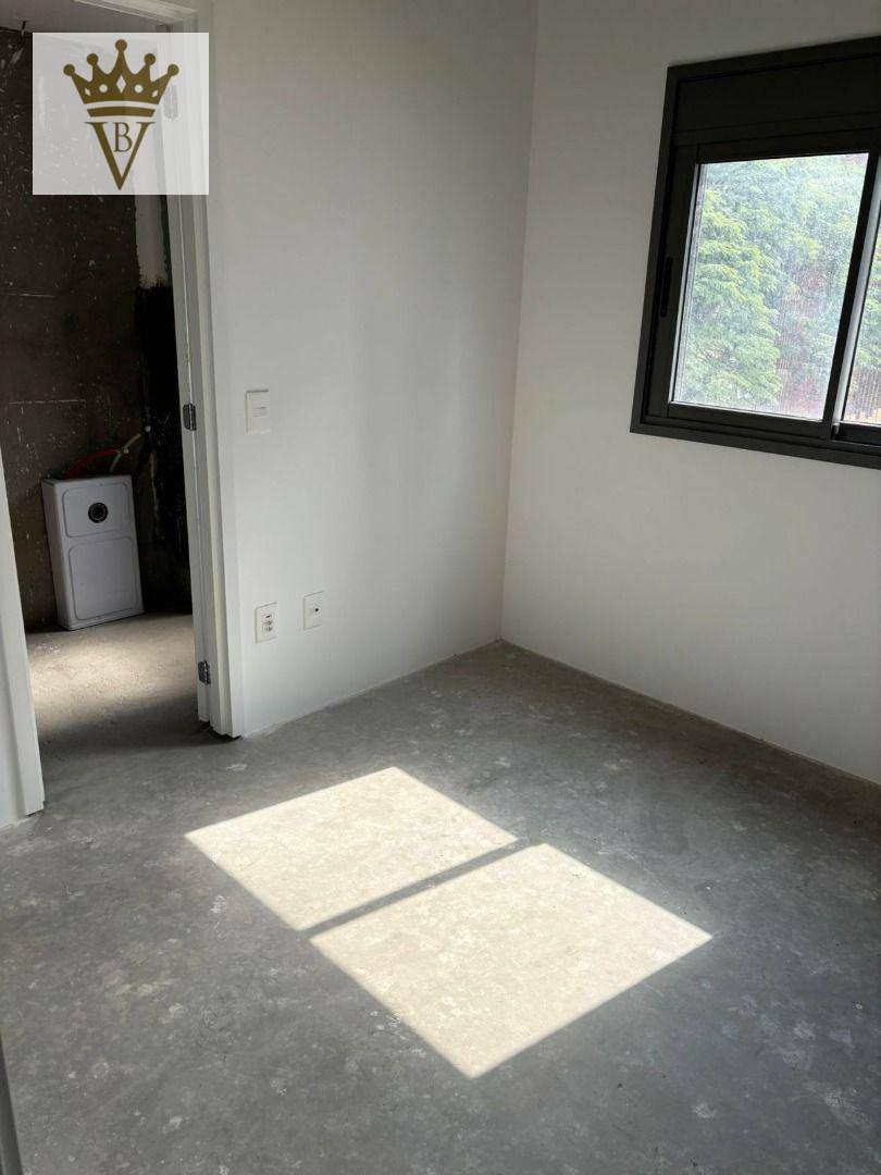 Apartamento à venda com 4 quartos, 246m² - Foto 8