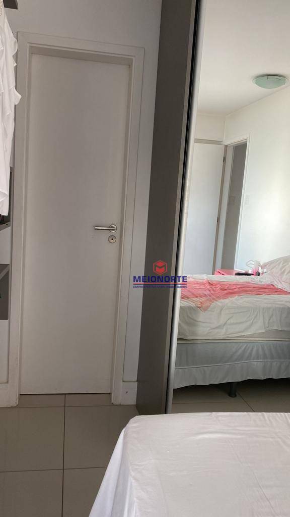 Apartamento para alugar com 3 quartos, 177m² - Foto 13