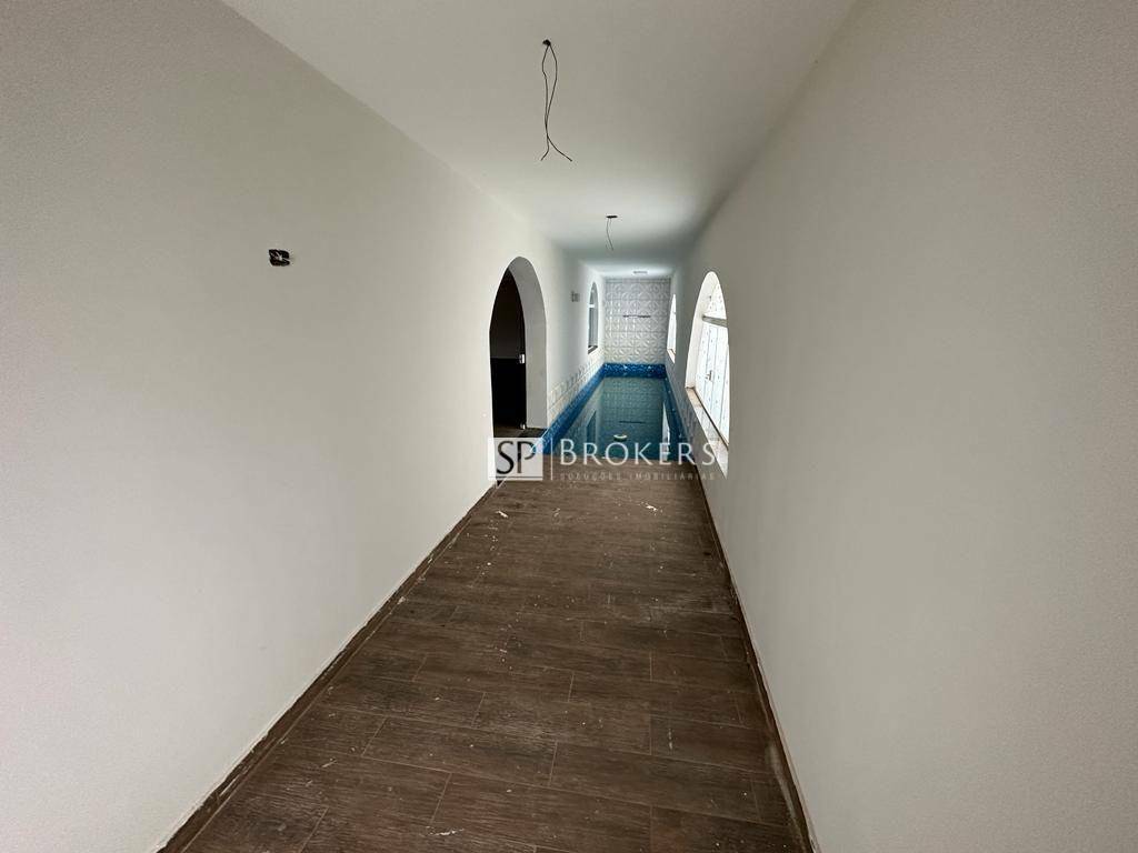 Casa à venda e aluguel com 15 quartos, 1000m² - Foto 13