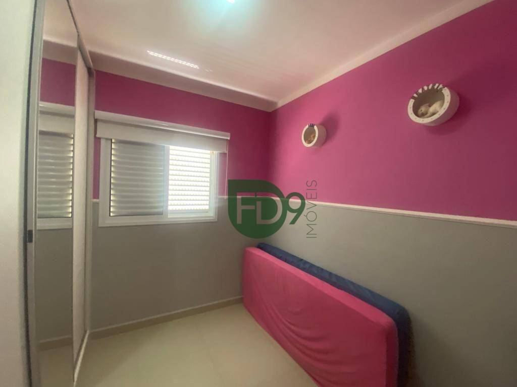 Casa à venda com 3 quartos, 99m² - Foto 26