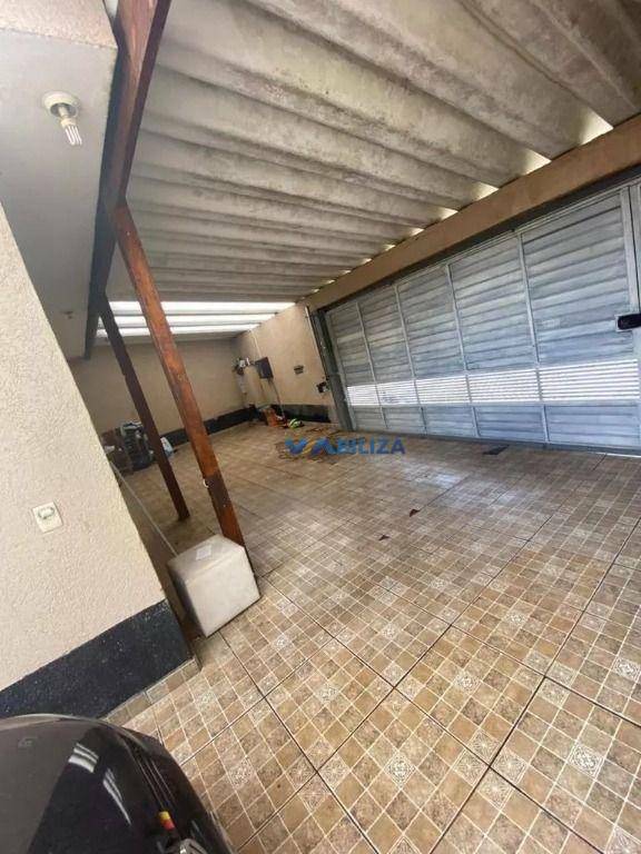 Casa à venda com 3 quartos, 120m² - Foto 8