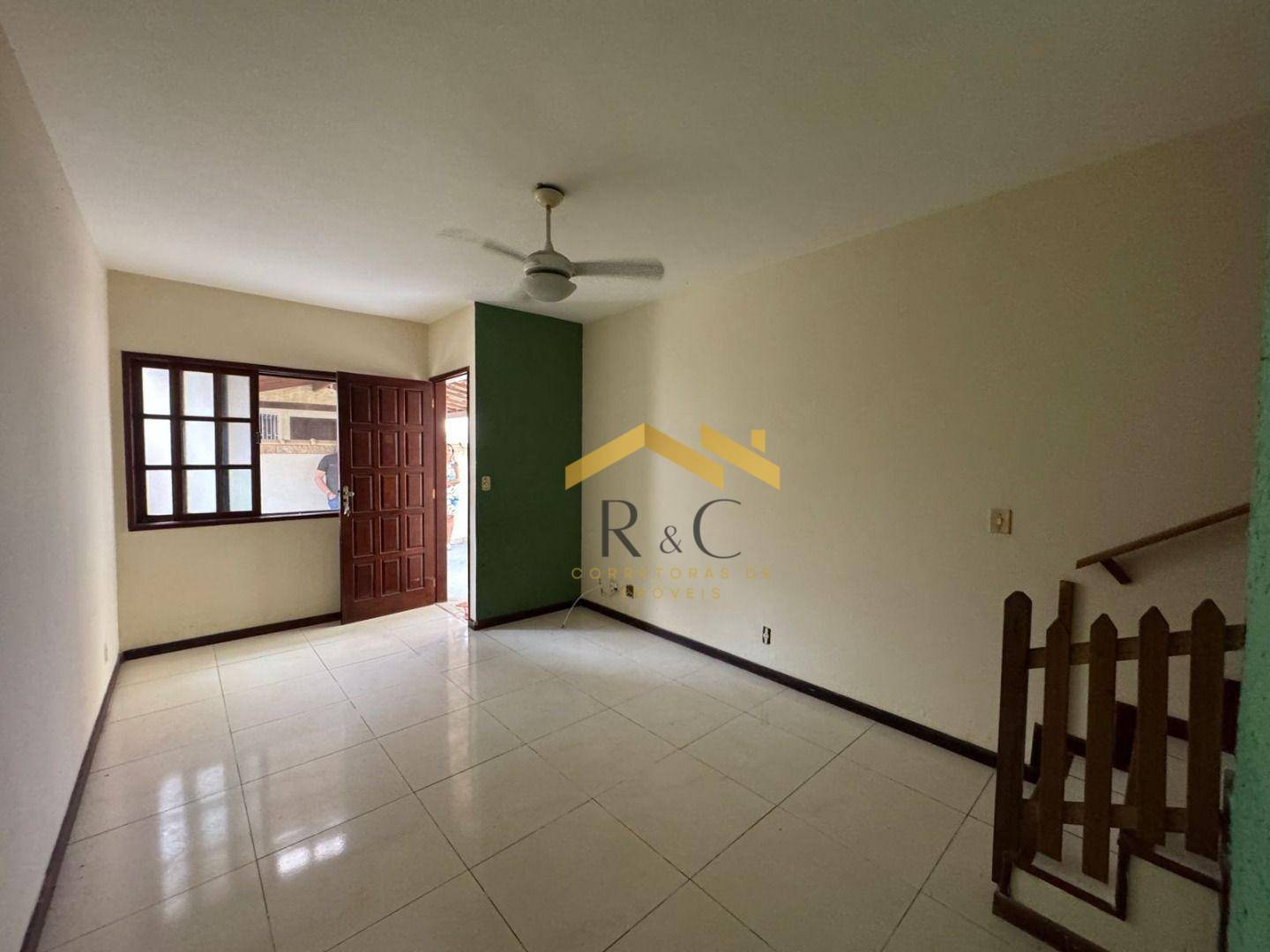 Casa à venda com 2 quartos, 100m² - Foto 4