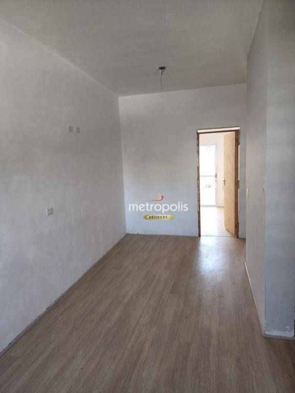 Apartamento à venda com 2 quartos, 70m² - Foto 4