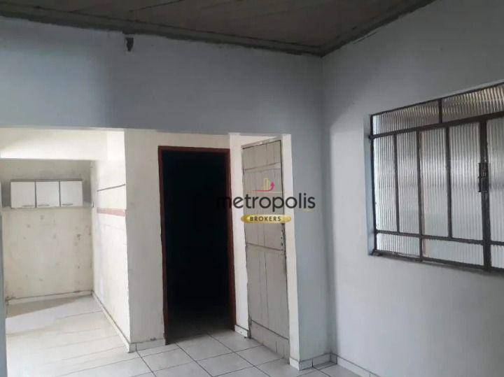 Casa à venda com 3 quartos, 94m² - Foto 4