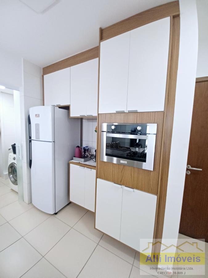 Apartamento à venda com 2 quartos, 80m² - Foto 9