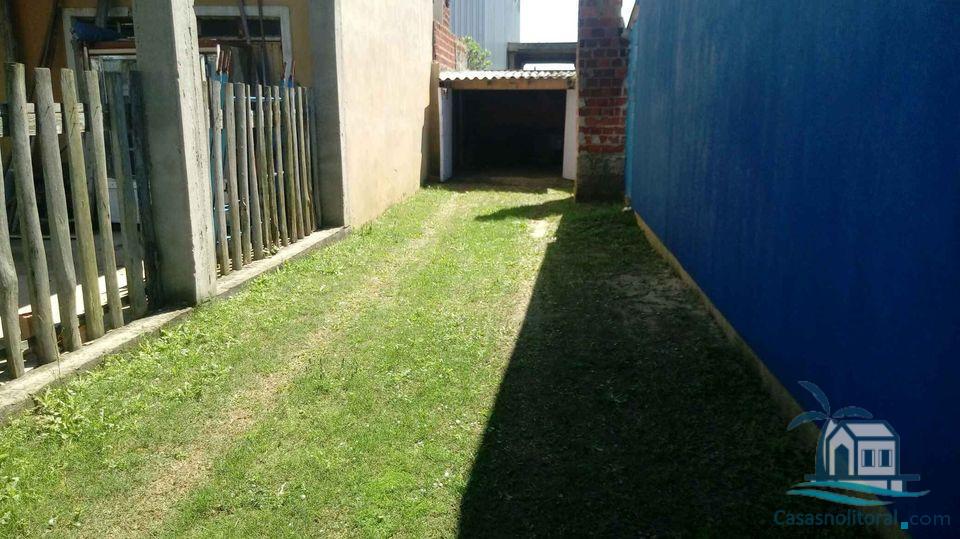 Casa à venda com 2 quartos, 77m² - Foto 14