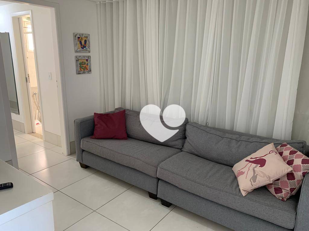 Apartamento à venda com 3 quartos, 240m² - Foto 16