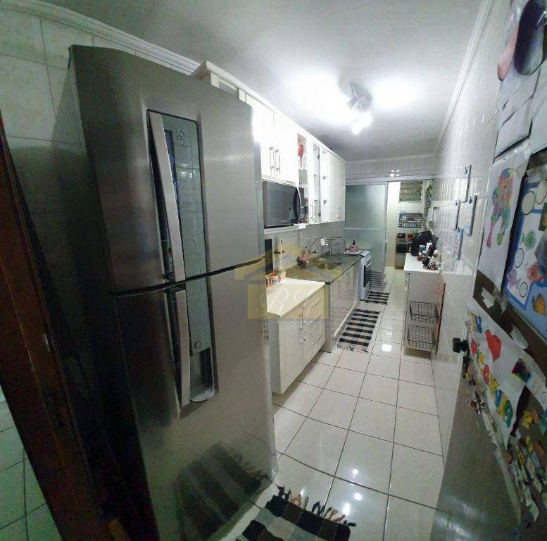 Apartamento à venda com 3 quartos, 73m² - Foto 10