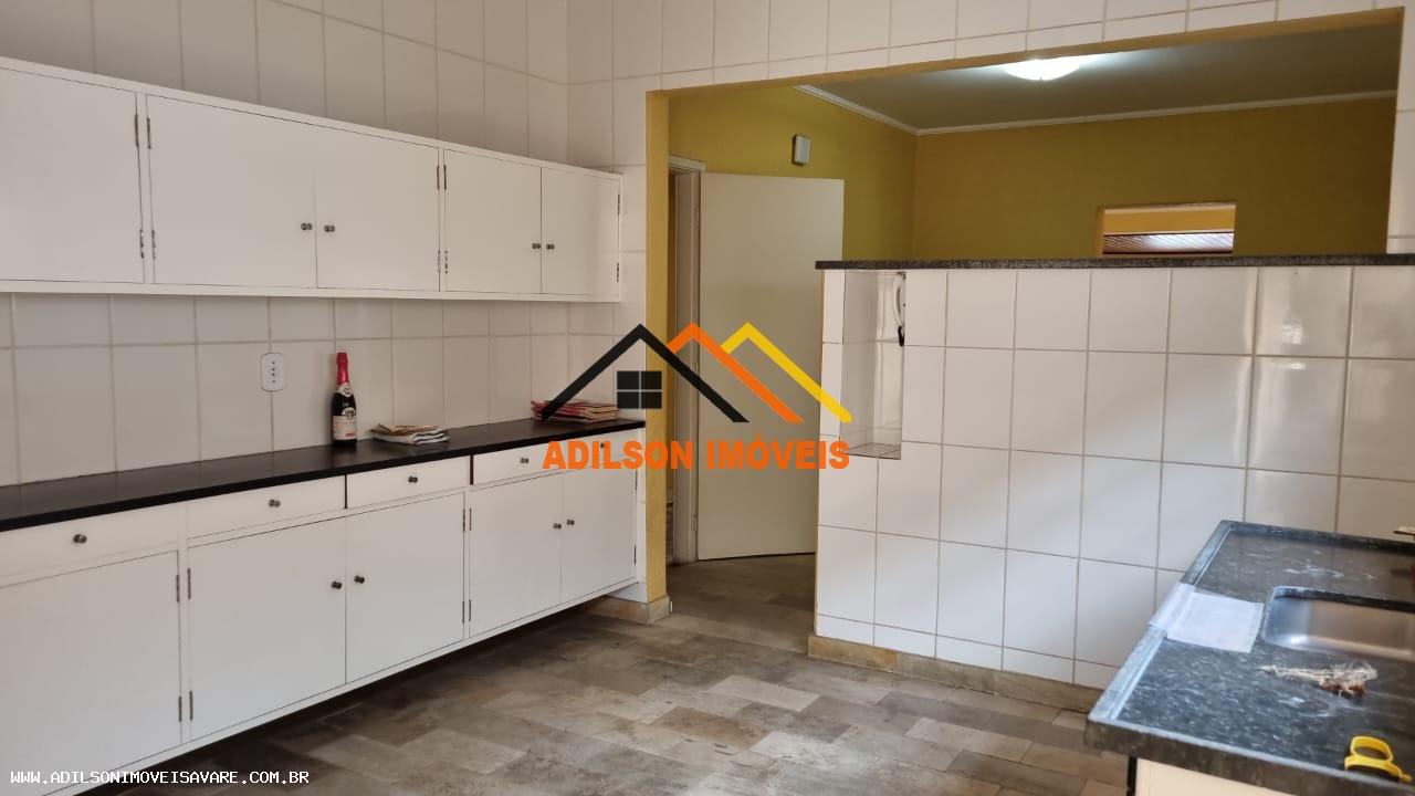 Casa à venda com 3 quartos, 371m² - Foto 5