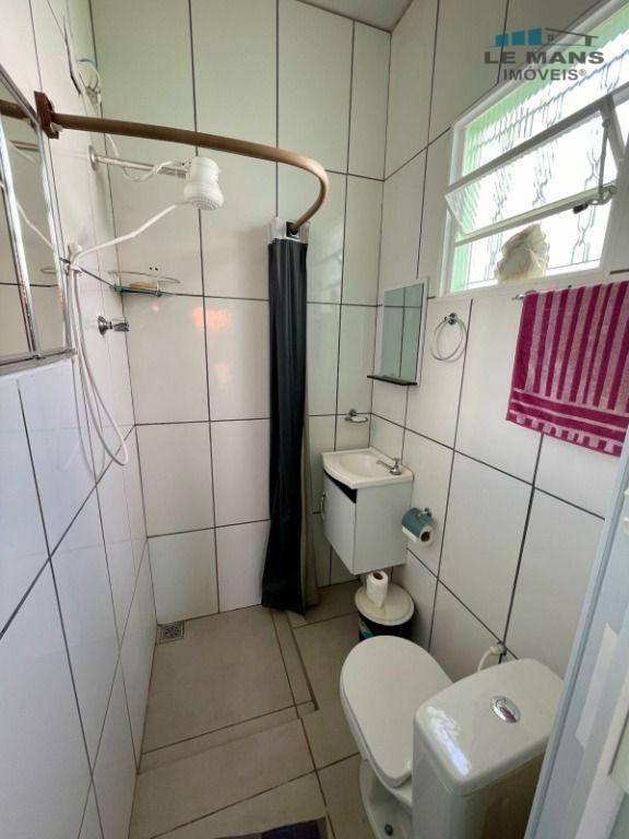 Chácara à venda com 3 quartos, 196m² - Foto 7