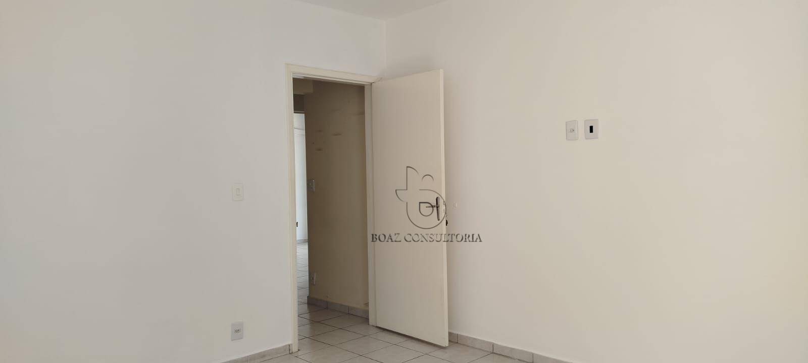 Casa para alugar com 3 quartos, 193m² - Foto 12