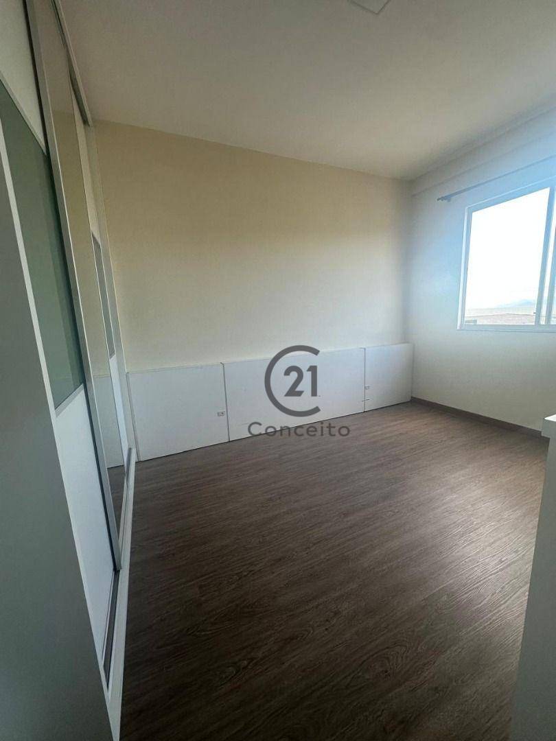 Apartamento para alugar com 3 quartos, 93m² - Foto 10