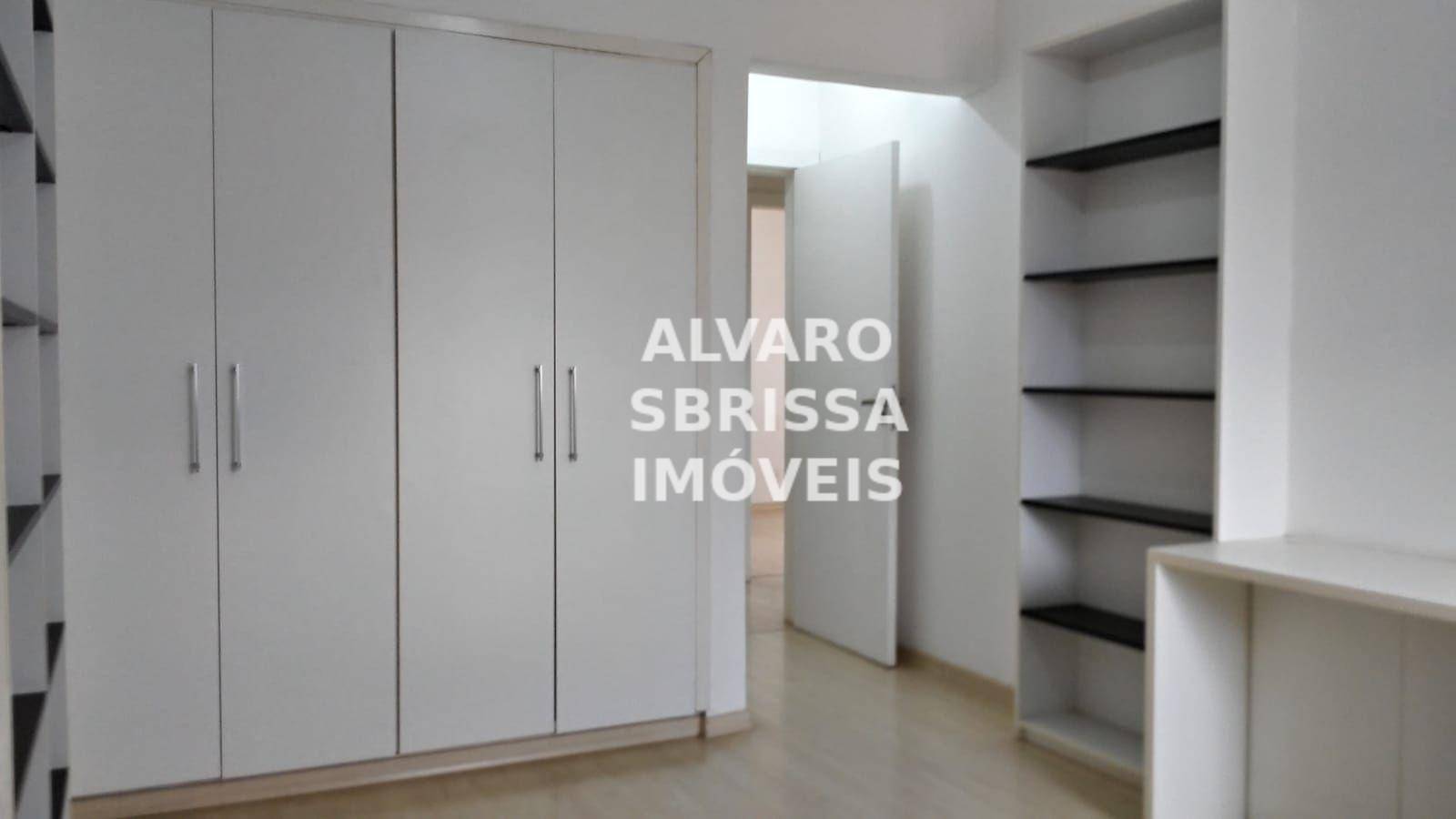 Apartamento à venda com 3 quartos, 238m² - Foto 13