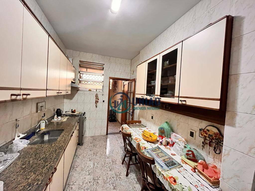 Apartamento à venda com 3 quartos, 100m² - Foto 24