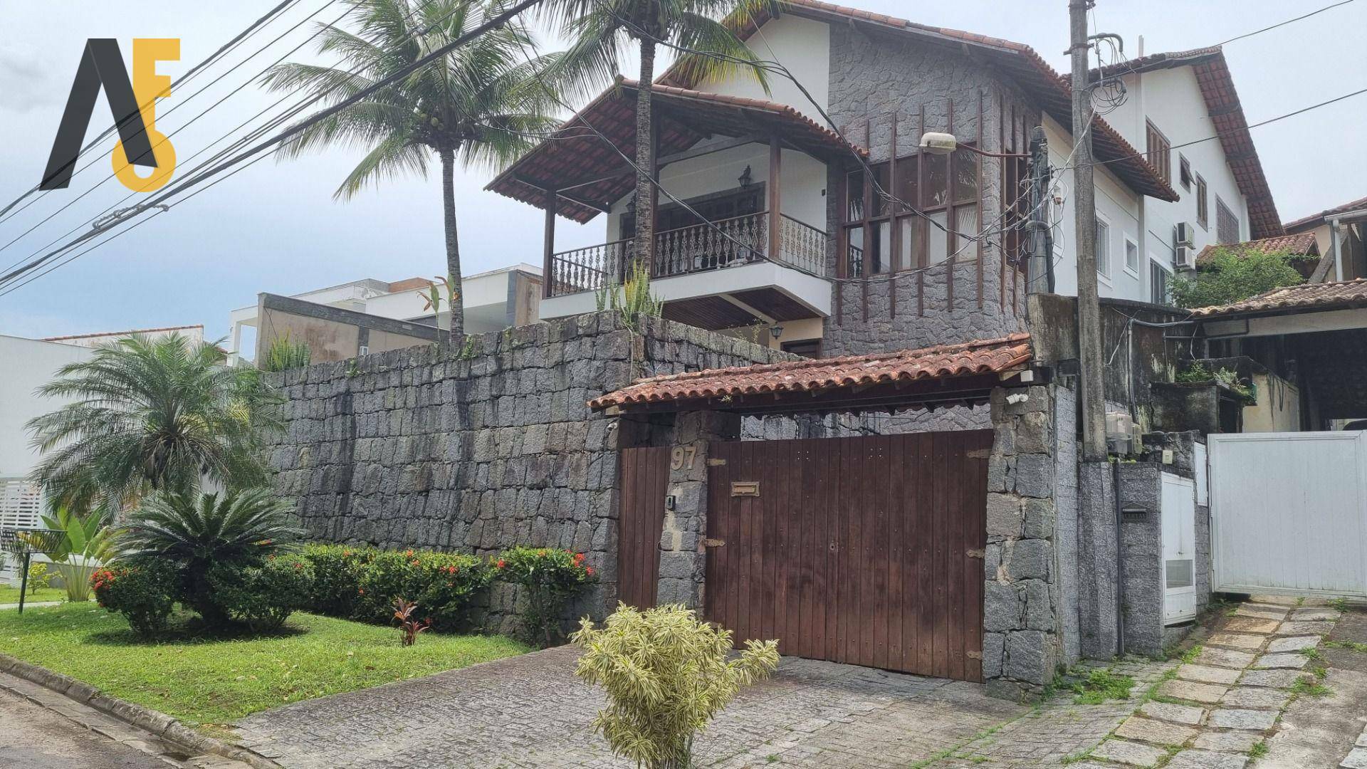 Casa de Condomínio à venda com 6 quartos, 391m² - Foto 1