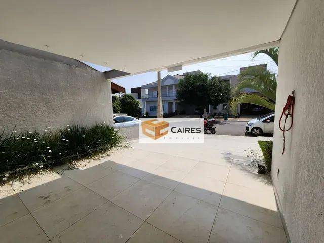 Casa de Condomínio à venda com 3 quartos, 240m² - Foto 3