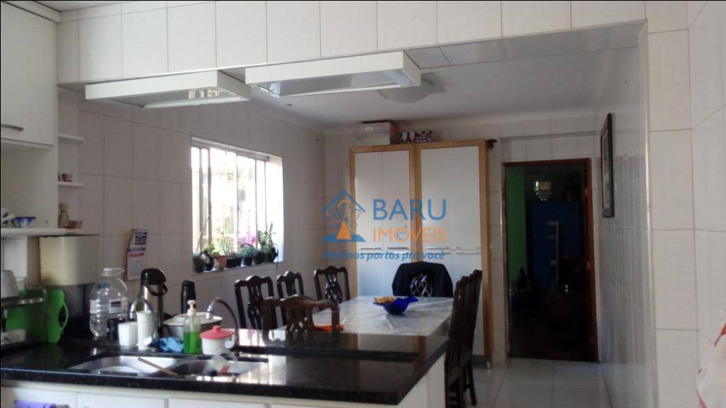 Sobrado à venda e aluguel com 3 quartos, 150m² - Foto 14