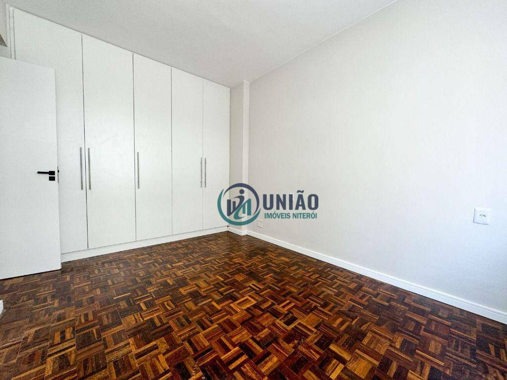 Apartamento à venda com 2 quartos, 80m² - Foto 26