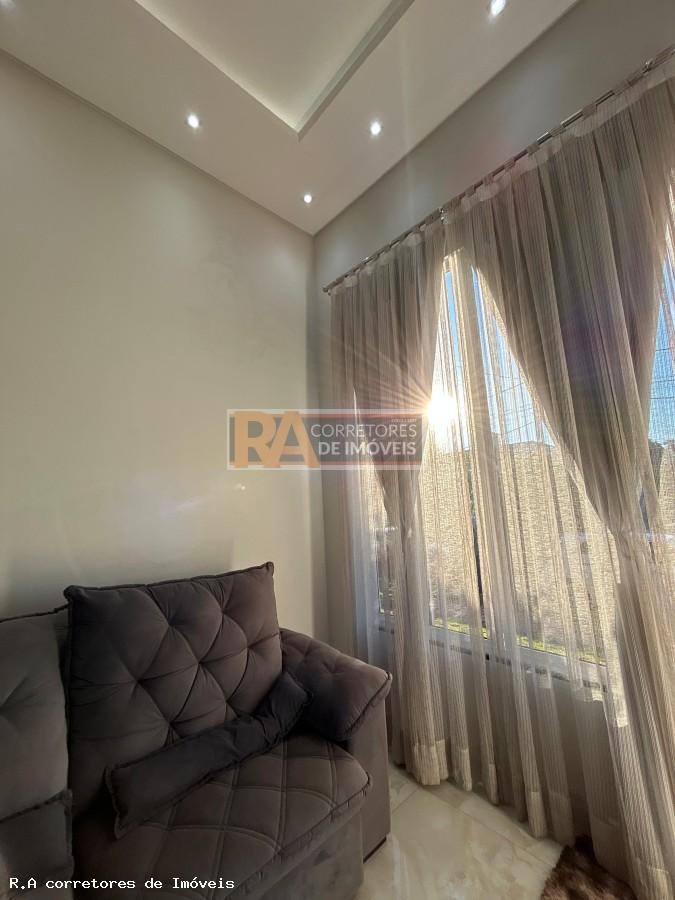 Casa à venda com 3 quartos - Foto 17
