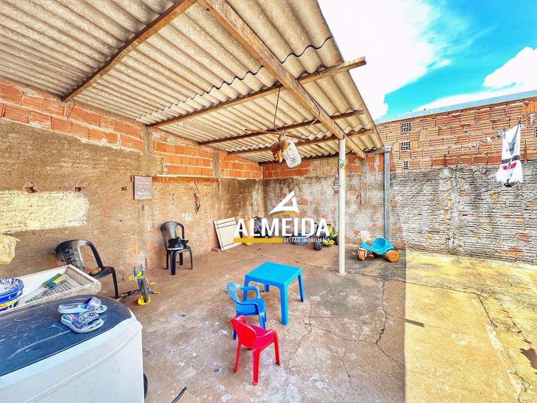 Casa, 2 quartos, 128 m² - Foto 3