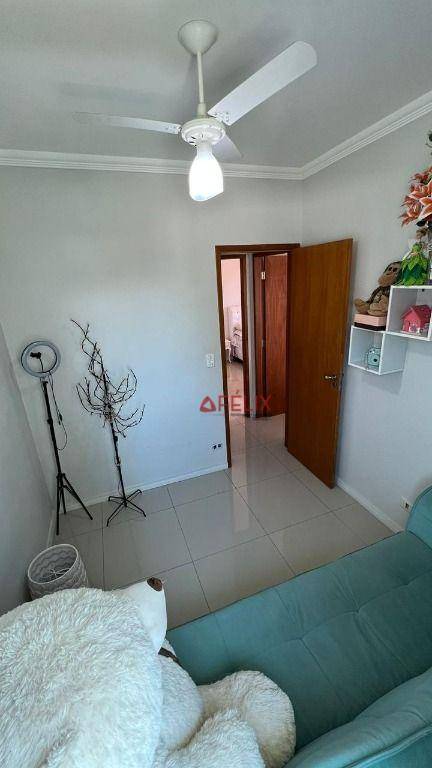 Apartamento à venda com 3 quartos, 75m² - Foto 6