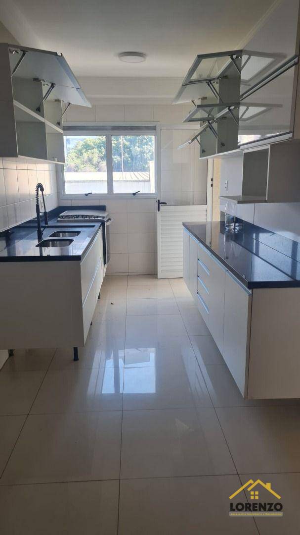 Apartamento à venda com 3 quartos, 135m² - Foto 9